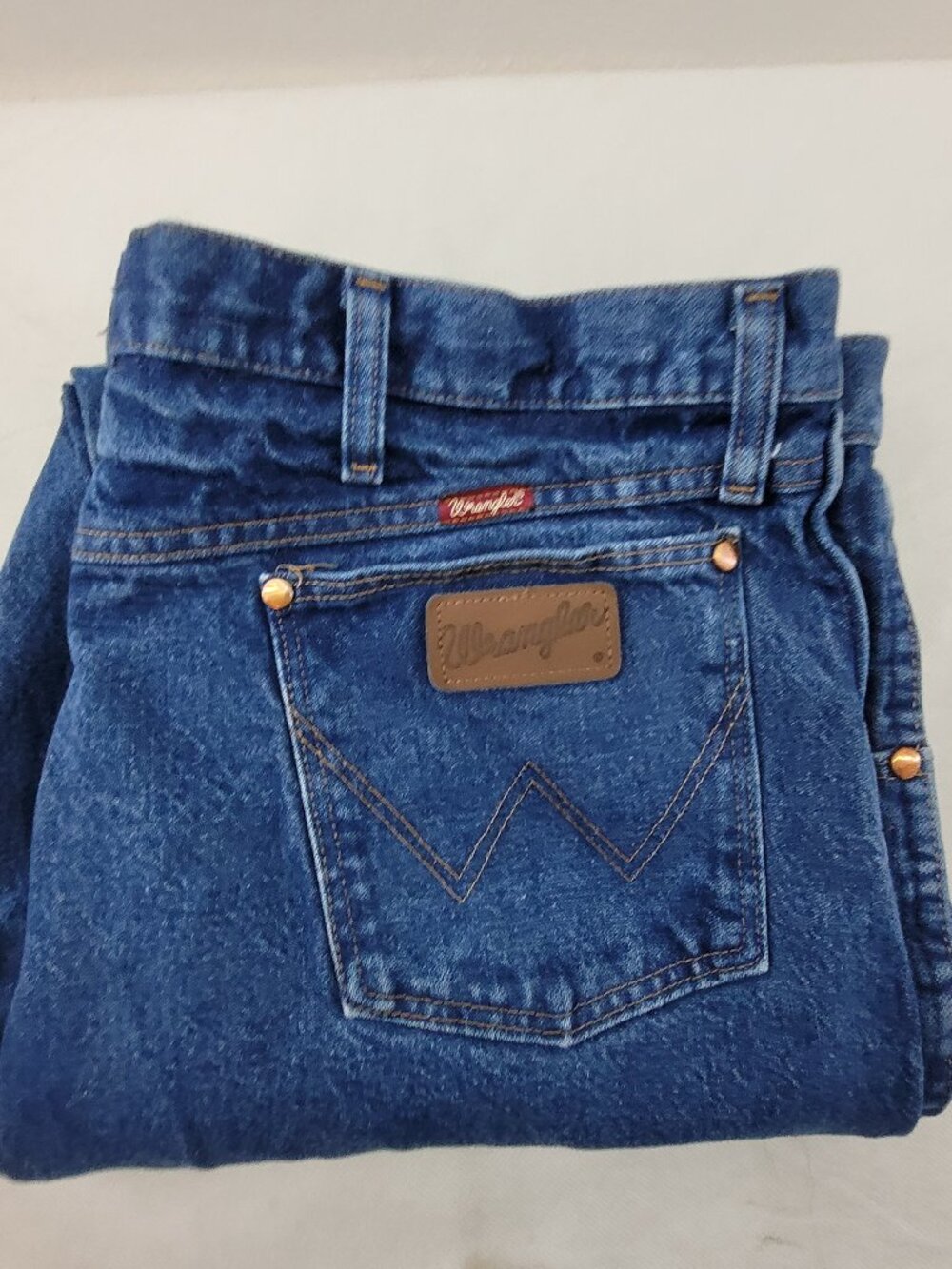 Wrangler Relaxed Jeans Men's 40x34 (39x33) Blue Heavy Denim Straight Leg 31MWZPW